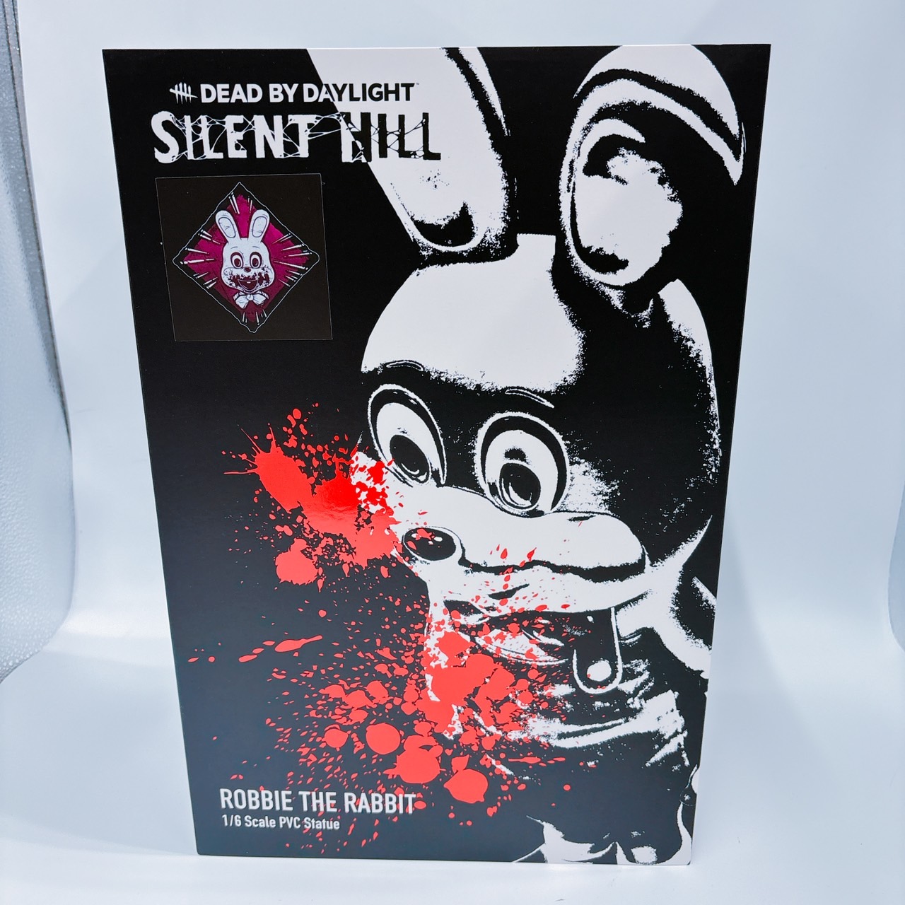 Gecco(ゲッコウ) SILENT HILL x Dead by Daylight ロビー・ザ・ラビット ピンク 1/6スケール スタチュー
