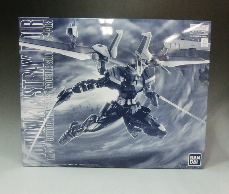 Master Grade 1/100 MBF-POX Gundam Astray Noir