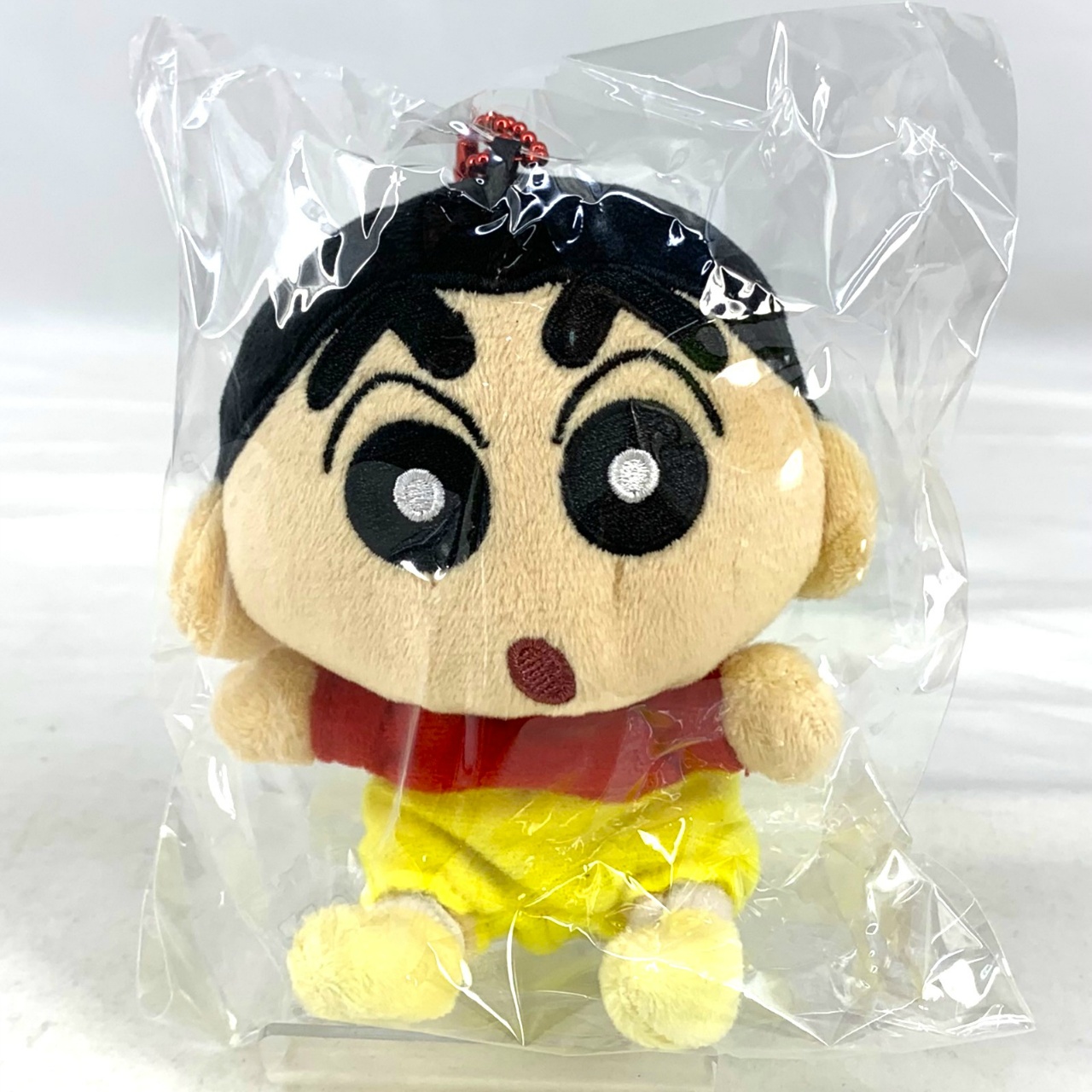 クレヨンしんちゃん ぬいぐるみマスコット しんちゃん