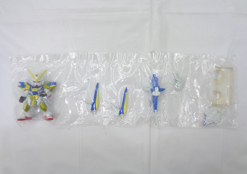 FW ガンダムコンバージ 110 V2アサルトガンダム