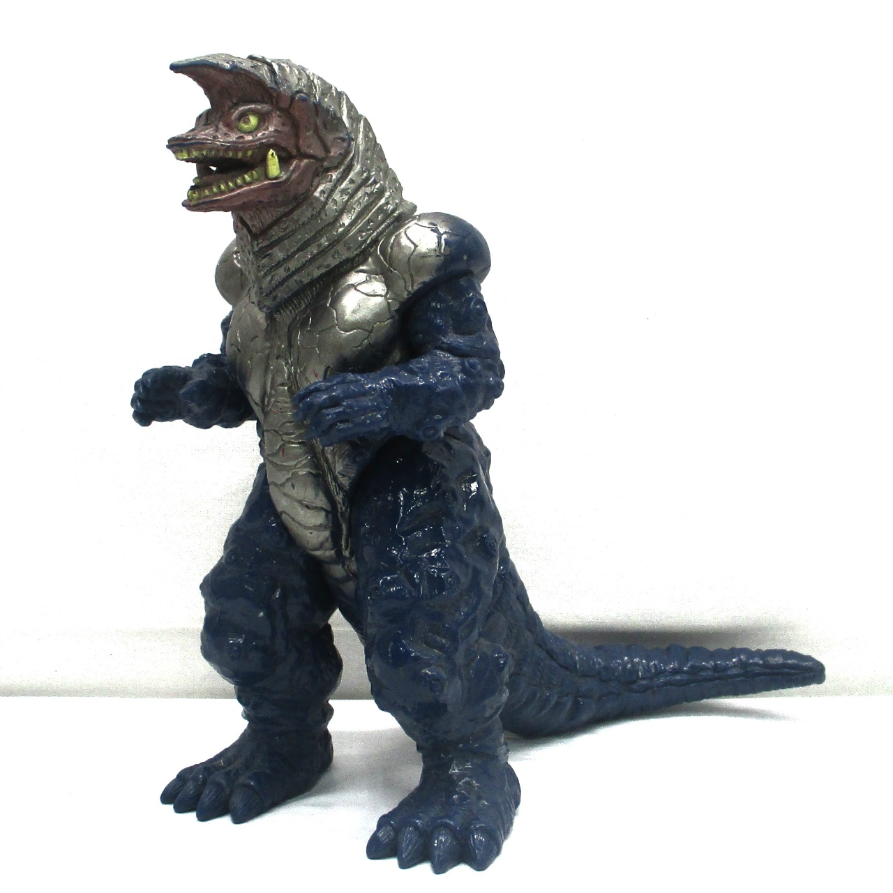 バンダイ ウルトラ怪獣シリーズ84 超古代怪獣ゴルザ 1996