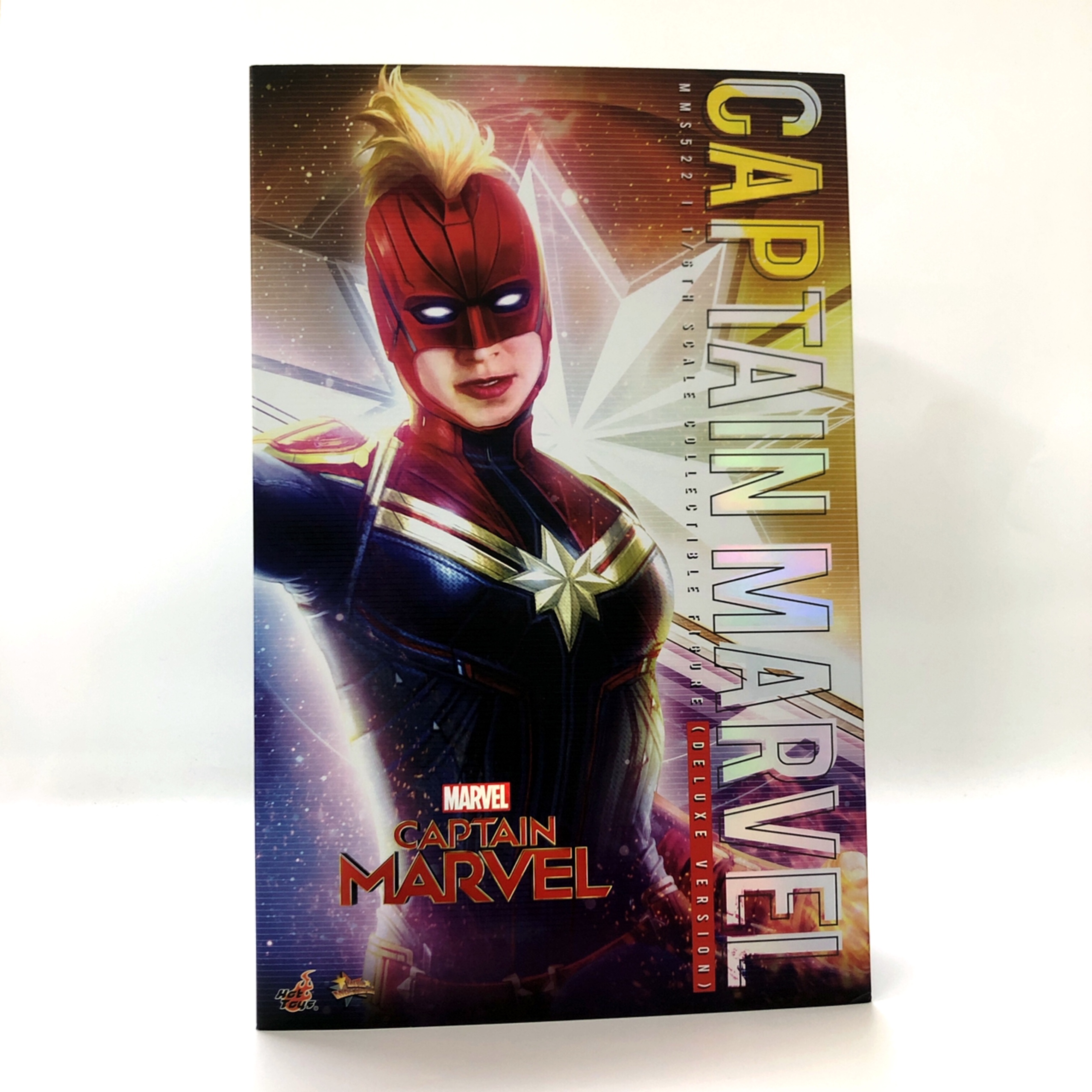 HOT TOYS Movie Masterpiece MMS522 Captain Marvel - Captain Marvel [With Bonus Accessories]