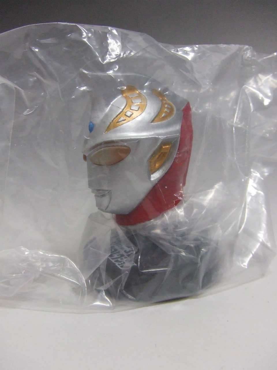 Ultraman Hikari no Kyojin Collection Vol.3 09 - Ultraman Justice