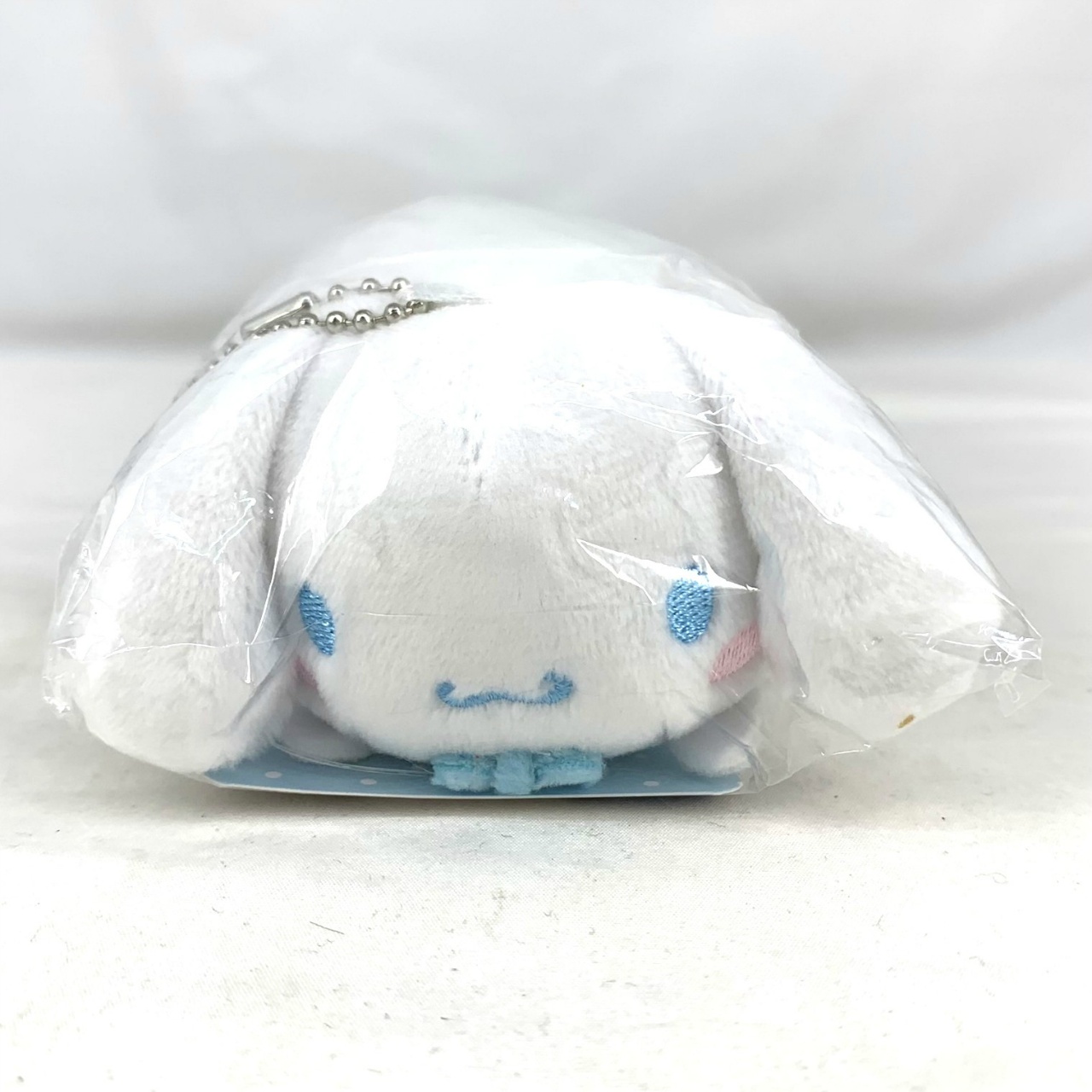 畑山商事 サンリオ もっちもち寝そべりマスコット シナモロール