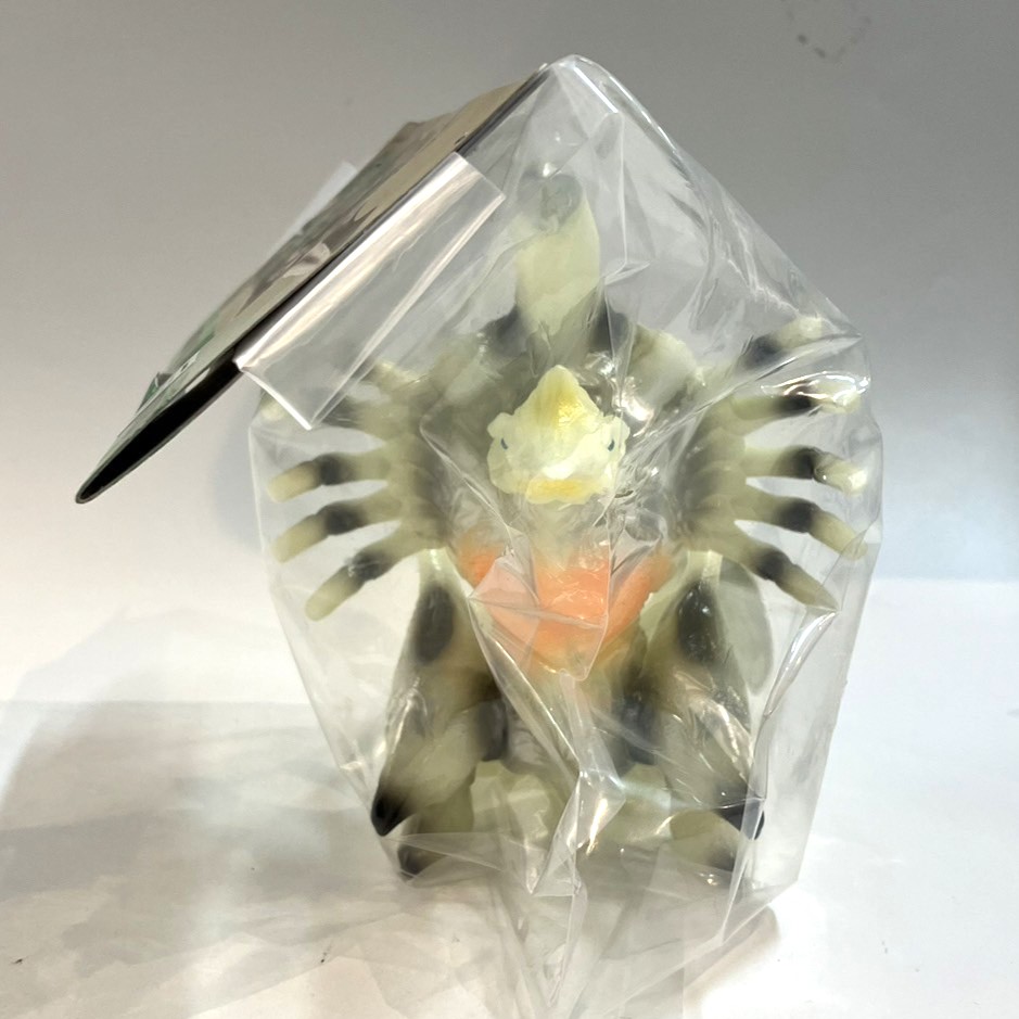 CCP ミドルサイズシリーズ ガメラ【第6弾】巨大レギオン ルミナスブラック Ver.