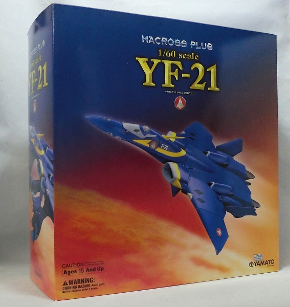 Yamato 1/60 Macross Plus YF-21 Package Renewal
