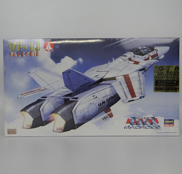 Hasegawa Plastic Model 1/72 Macross VF-1J Valkyrie TV ver. Colored Clear ver.