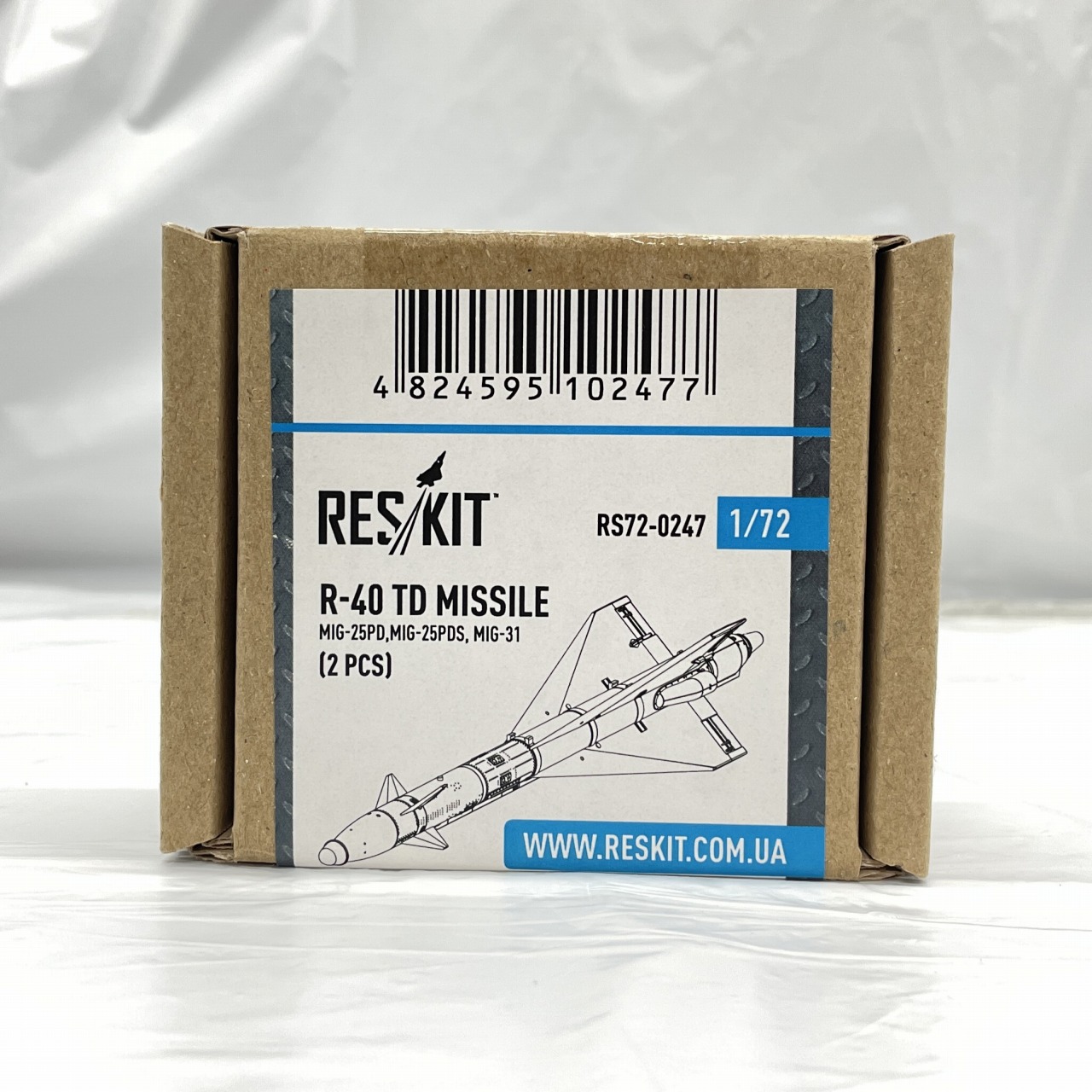 レスキット 1/72 R-40TD (AA-6 アクリッド) 赤外線誘導 空対空ミサイル (MiG-25PD/PDS用、2個入)