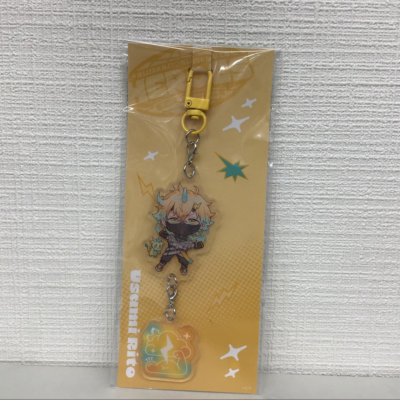 【HEROES Half Anniversary】つながるアクリルキーホルダー Oriens 宇佐美リト