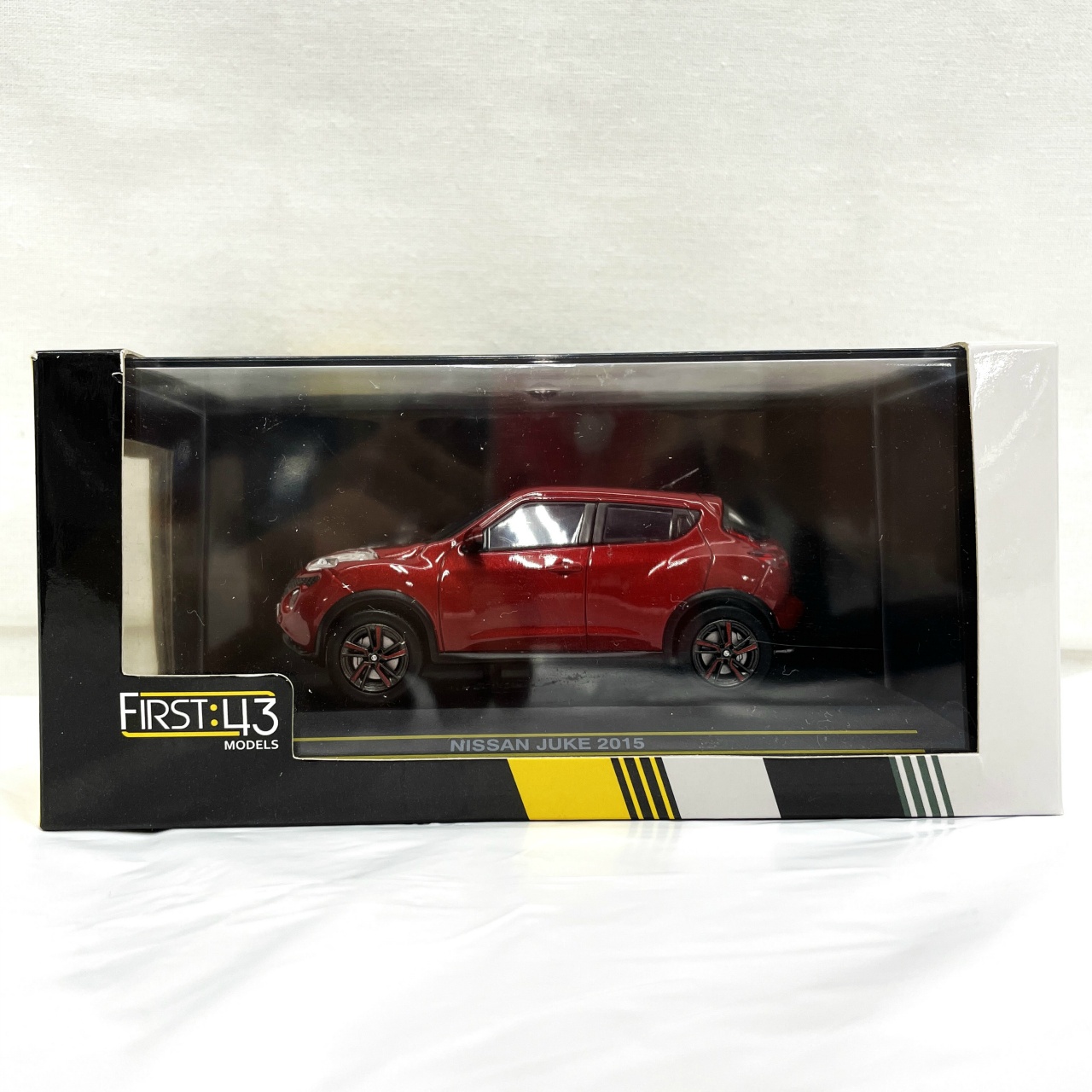 First43 1/43 ニッサン ジューク 2015(ラディアンレッド)