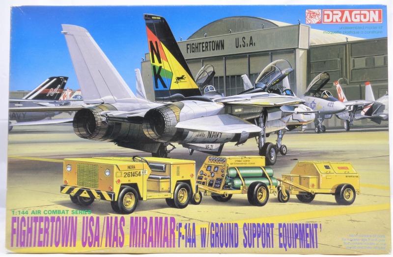 ドラゴン 1/144 エアコンバットシリーズ FIHGTERTOWN USA/NAS MIRAMAR F-14A w/GROUND SUPPORT EQUIPMENT