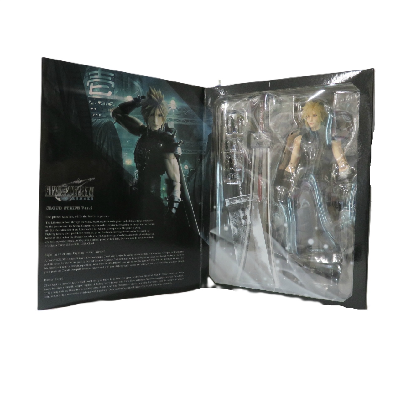 オフィシャルショップ限定 プレイアーツ改 ファイナルファンタジーVII REMAKE クラウド・ストライフ Version 2