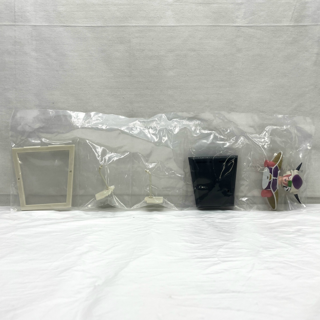 一番くじ DRAGON BALL 40th ～其之一～ E賞 マンガストラクチャー 其之二百八十六 ナメック星の戦士ネイル(フリーザ)