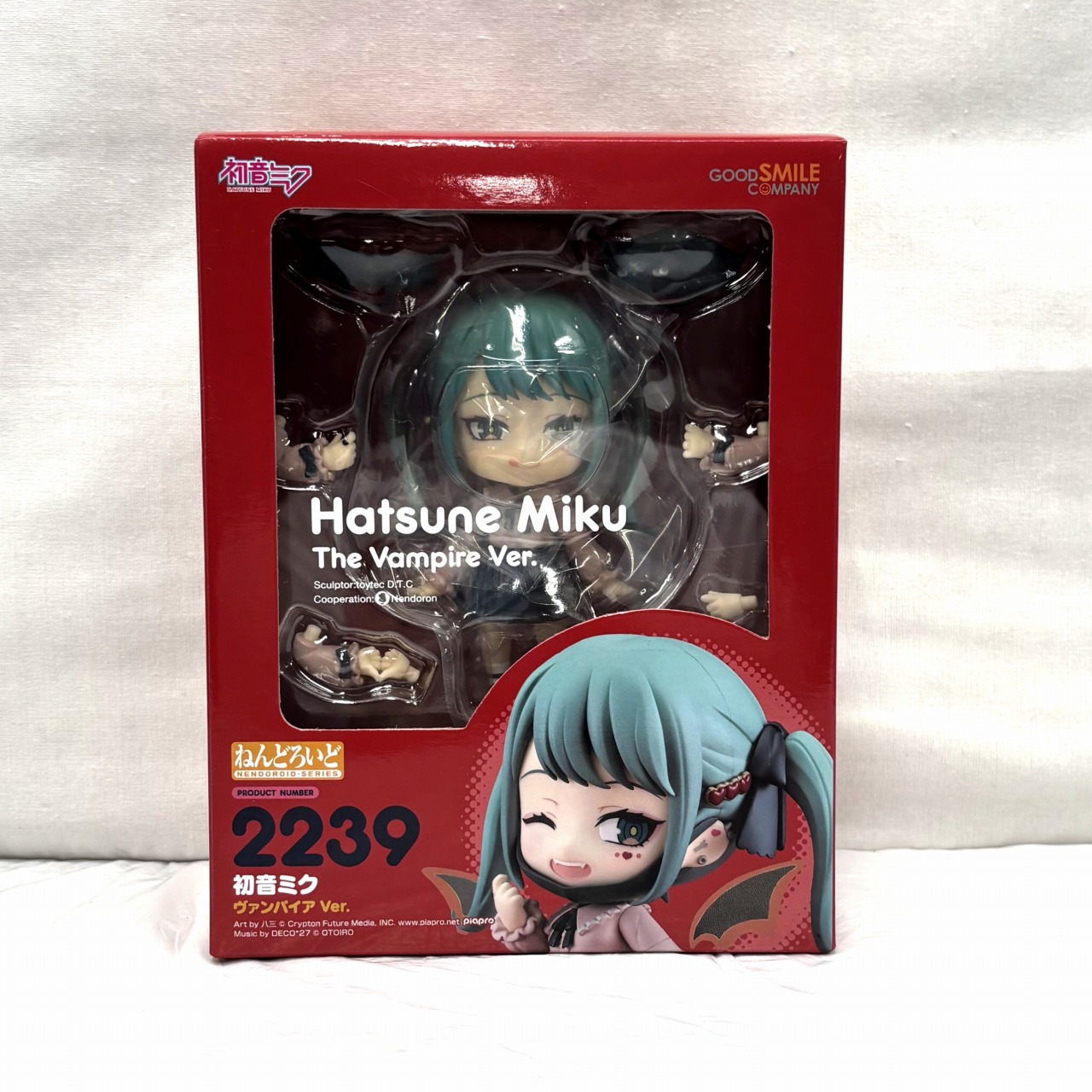 ねんどろいど No.2239 初音ミク ヴァンパイア Ver.【再販版】