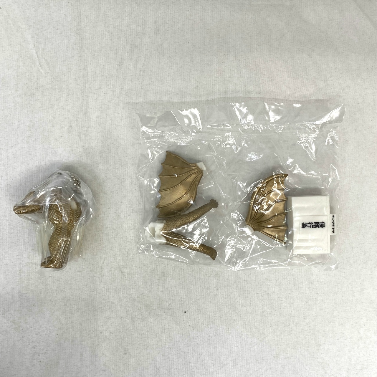 バンダイ ゴジラ 東宝怪獣記者会見 キングギドラ