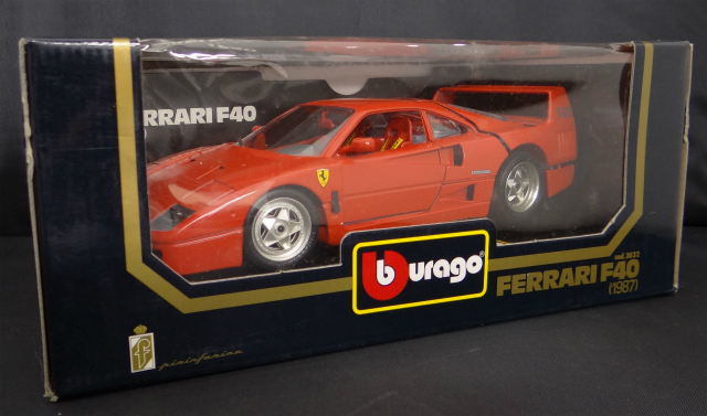 ブラゴ 1/18 フェラーリ F40 1987(レッド)