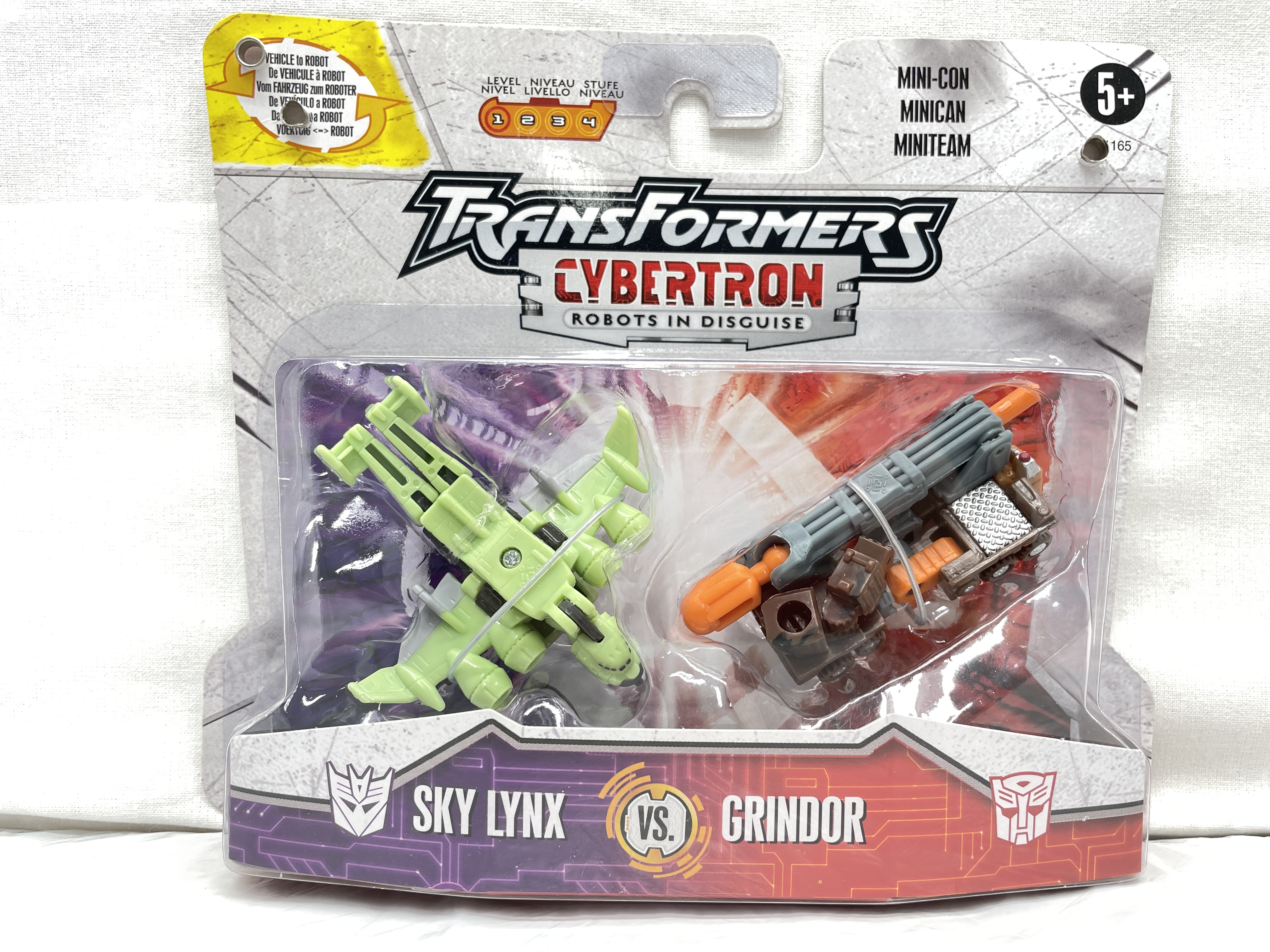 トランスフォ-マー CYBERTRON スカイリンクス VS グラインダー ミニコンセット