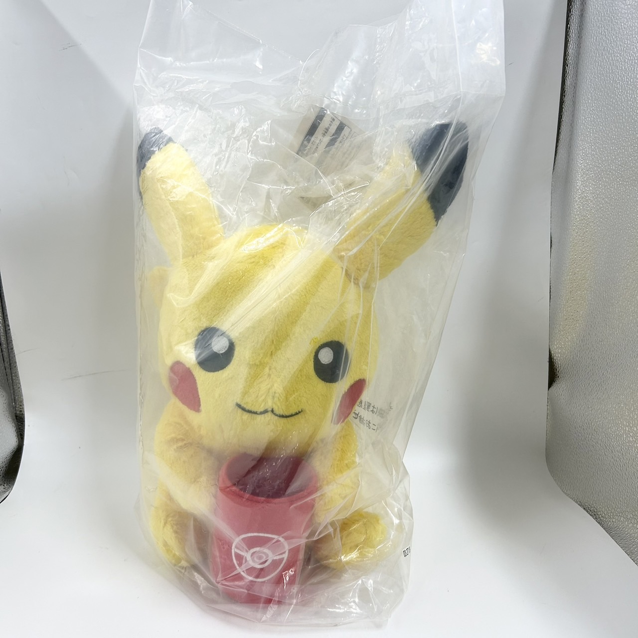 『ポケットモンスター スカーレット・バイオレット』発売記念くじ B賞 お手伝い ピカチュウぬいぐるみ