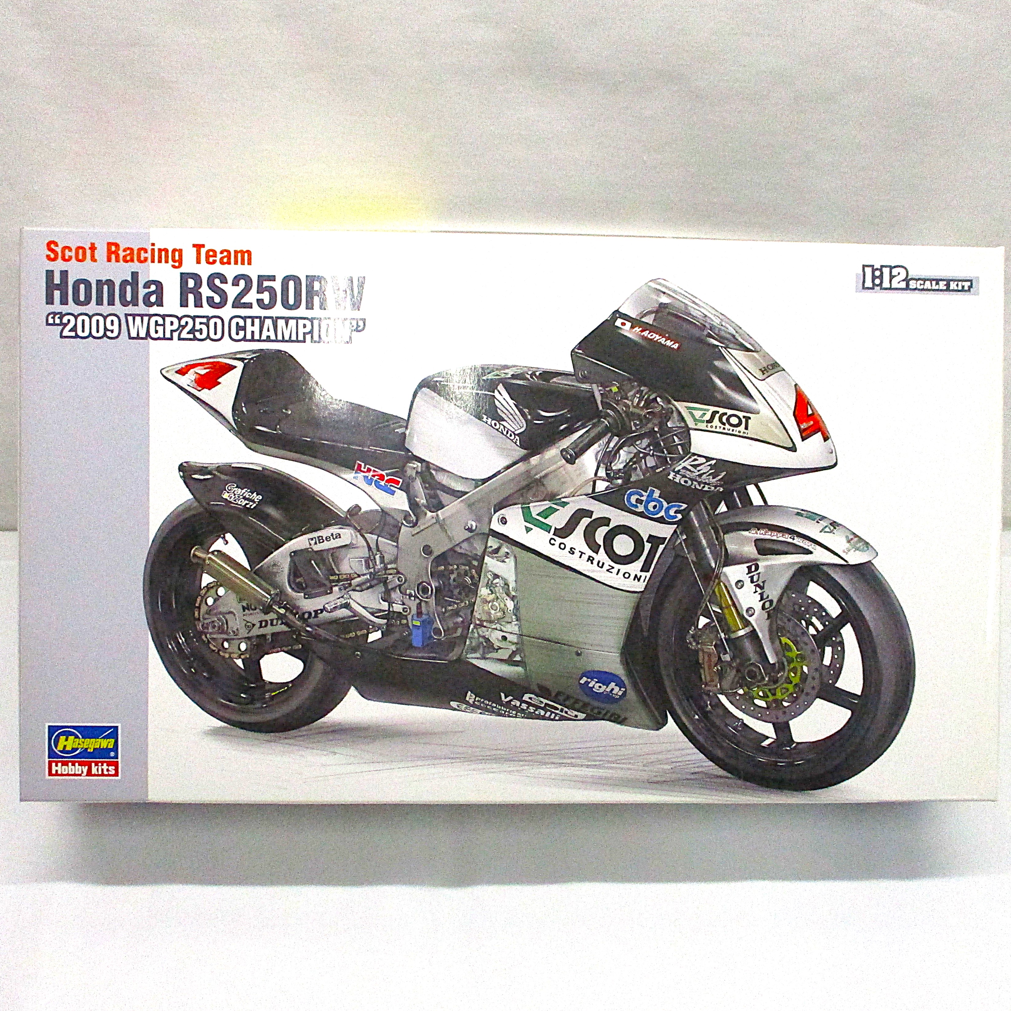 ハセガワ 1/12 スコットレーシングチーム ホンダ RS250RW ”2009 WGP250 チャンピオン” ディスプレイキット