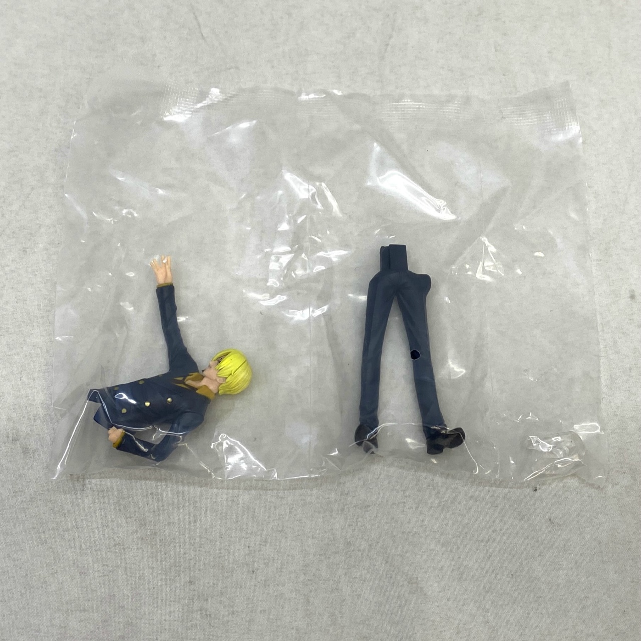 バンダイ HG ONE PIECE 01 サンジ