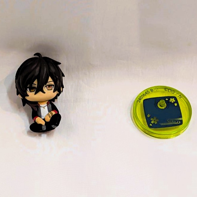 Bandai Toukenranbu Suwarasetai4 Petit Figure Kara Okuri