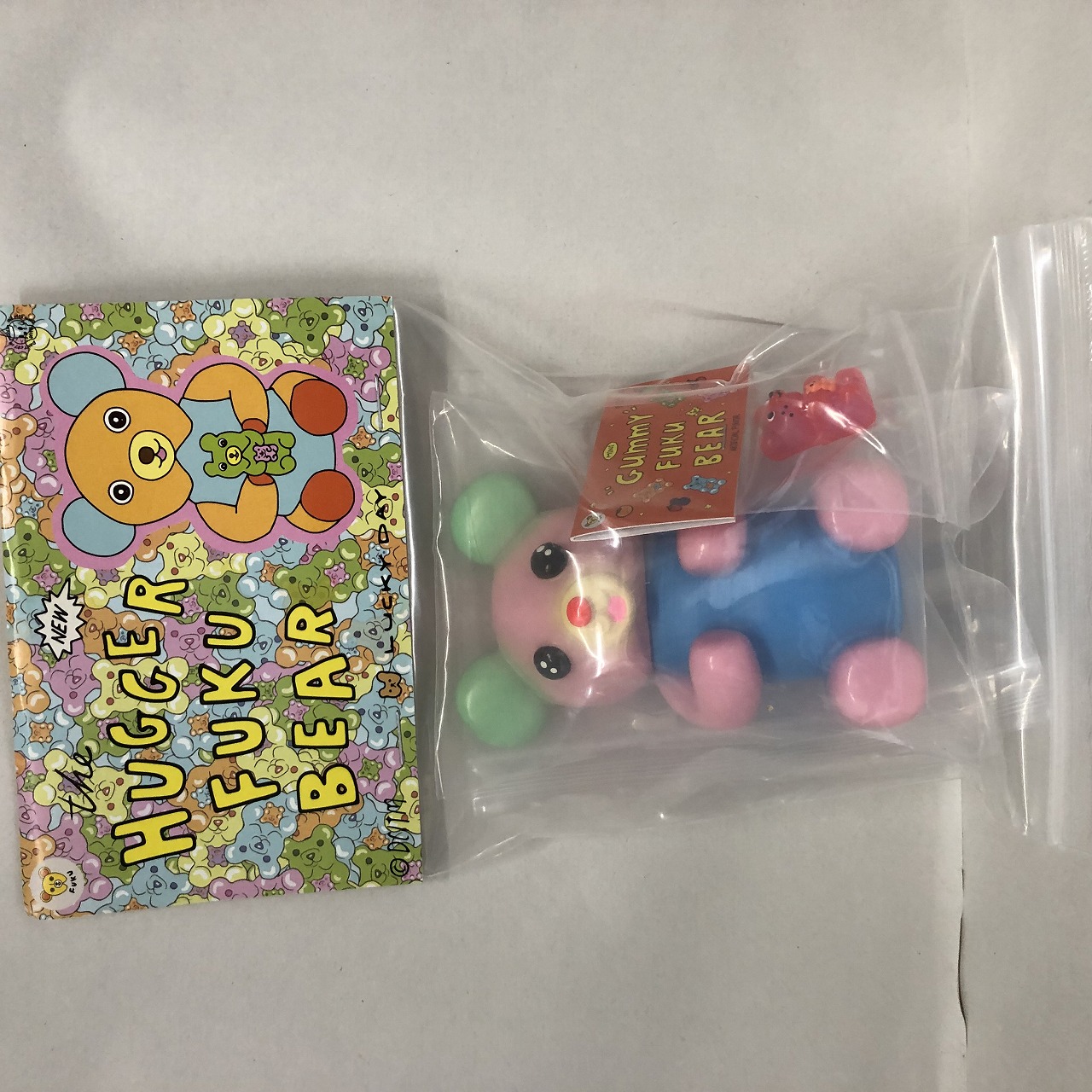 DCITM TOY HUGGER & MINI GUMMY FUKU BEAR LUCKY DAY