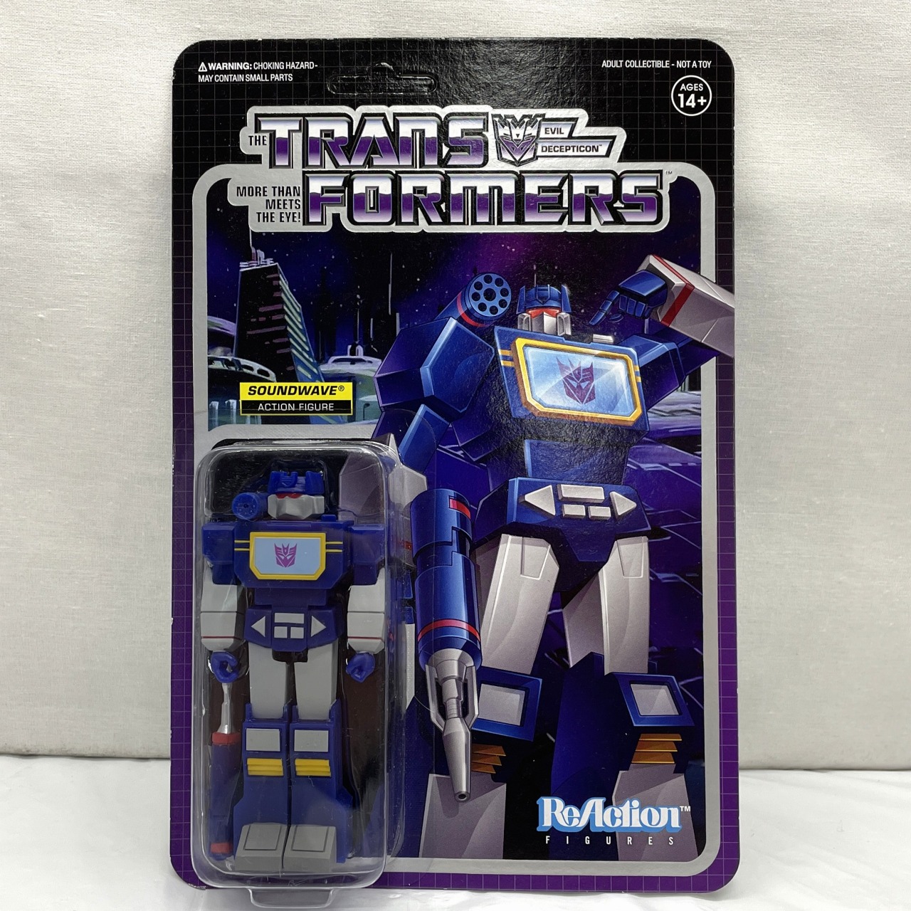 Super 7 Re-Action “Fight! Super Robot Lifeform Transformers” Soundwave
