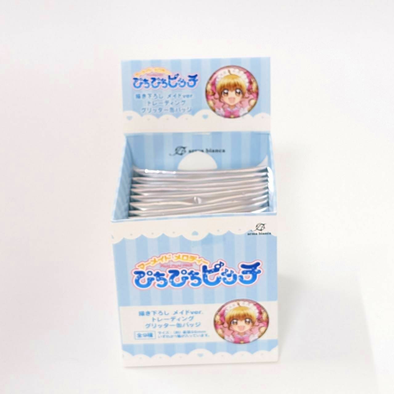 アニメ「ぴちぴちピッチ」描き下ろし メイドver. トレーディンググリッター缶バッジ