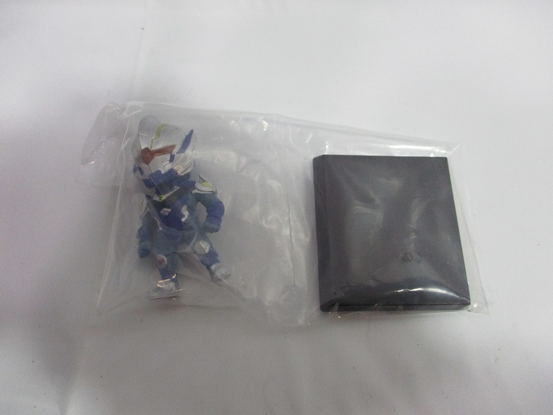 バンダイ CONVERGE HERO’S ULTRAMAN 11 ヒカリ