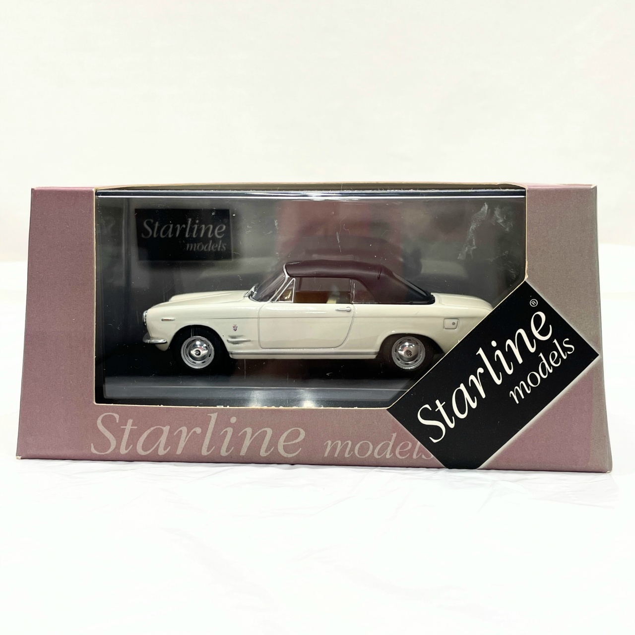 スターライン 1/43 フィアット 2300 ガブリオレ 1962 (ホワイト)