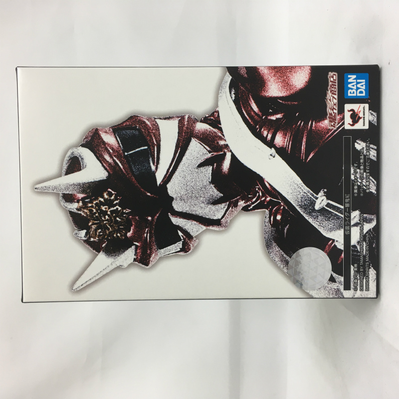 S.H.Figuarts 仮面ライダー響鬼紅 (真骨彫製法)