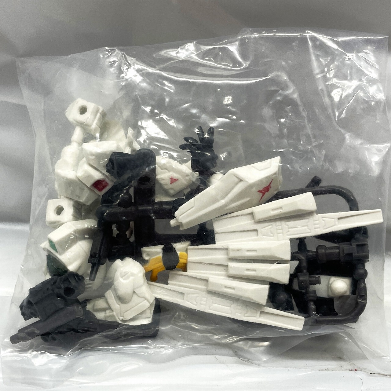機動戦士ガンダム ガシャポン戦士フォルテ #09 F061 RX-93 vガンダム