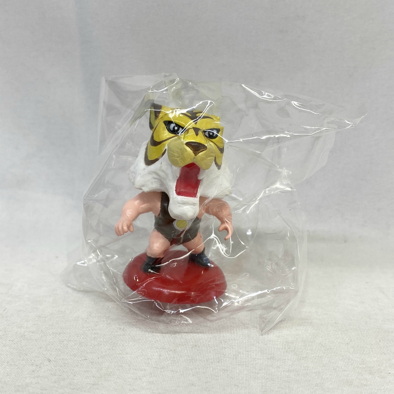 キャラクタープロダクト アニメヒーローズ ミニビッグヘッドフィギュア タイガーマスク キング・タイガー