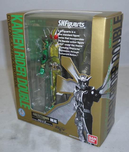 S.H.Figuarts 仮面ライダーW サイクロンジョーカーゴールドエクストリーム