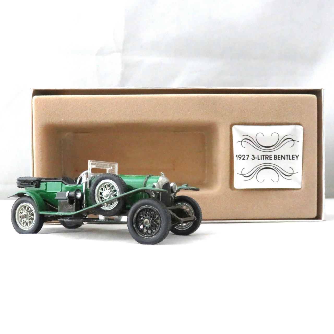 コーギー 1/43 1927 3-LITRE BENTLEY