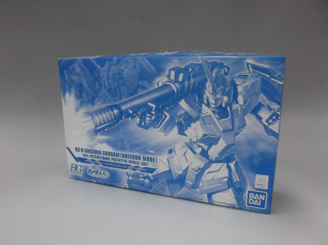 HGUC 1/144 RX-0 Unicorn Gundam (Unicorn Mode) Pearl Clear Ver.