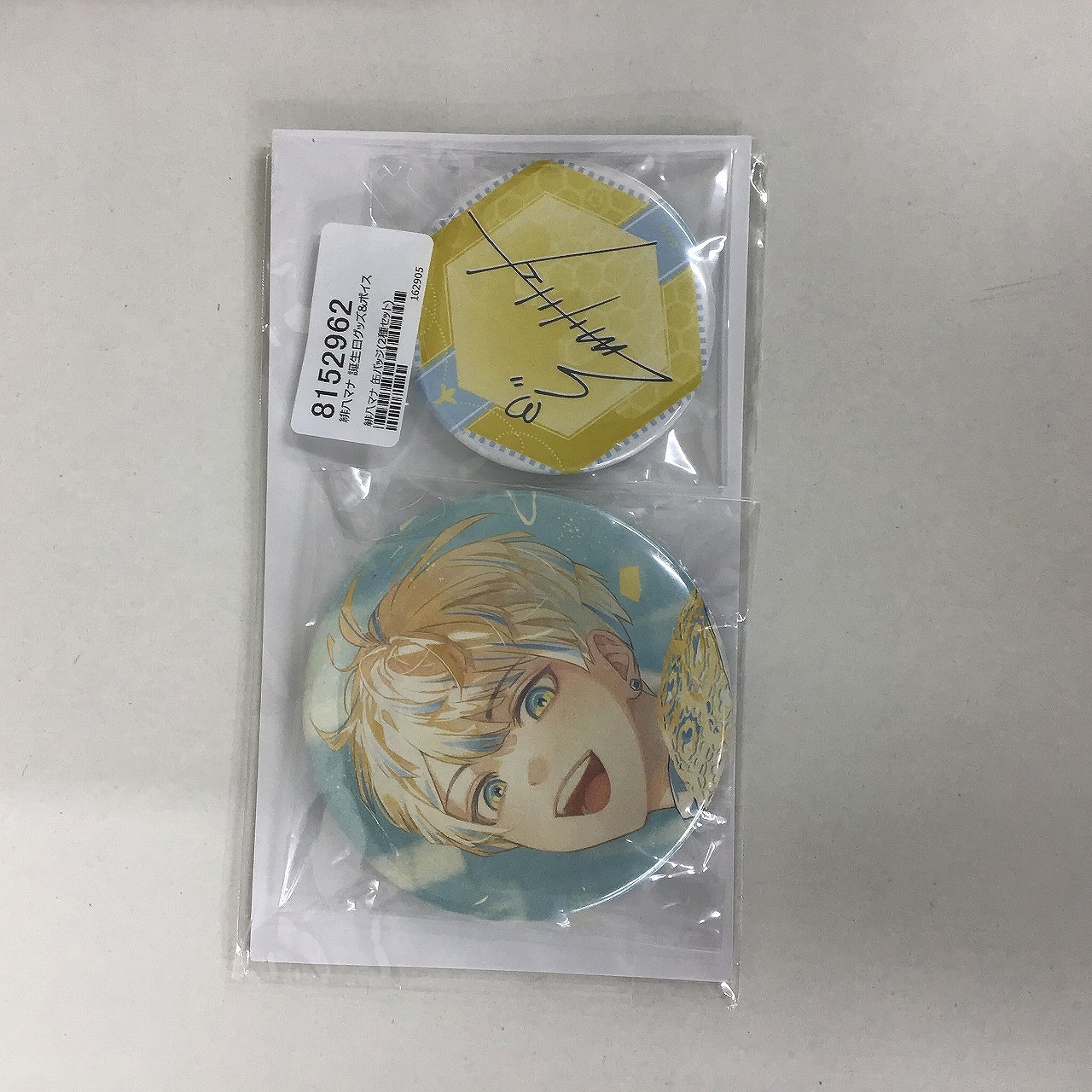 にじさんじ 緋八マナ 誕生日2023 緋八マナ 缶バッジ2種セット