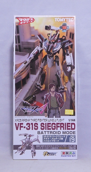TOMYTEC GIMIX MCR19 Macross Delta VF-31J Siegfried Arad Molders Battroid Mode 1/144 Pre-Painted Plastic Model