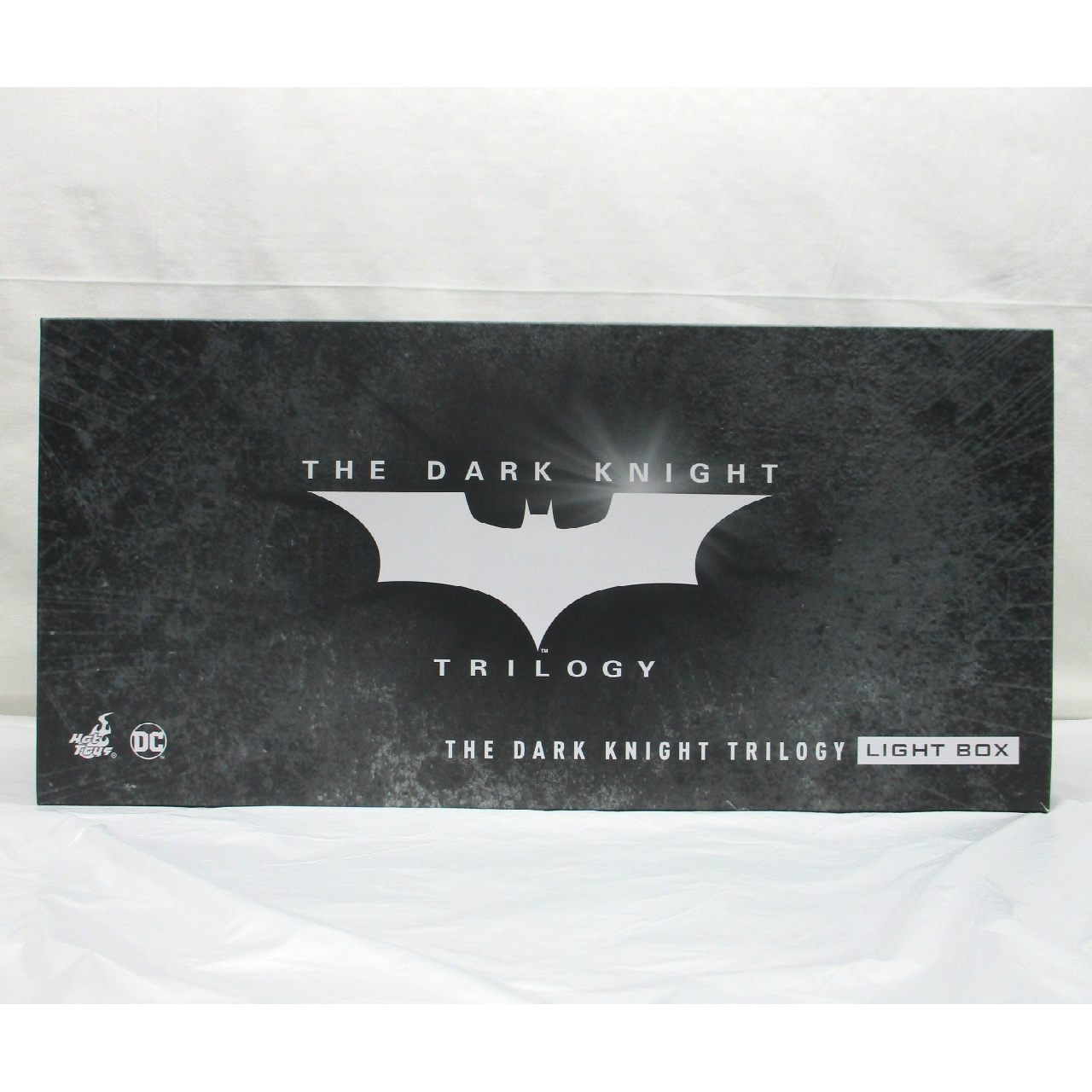 HOT TOYS The Dark Knight Trilogy ライトボックス