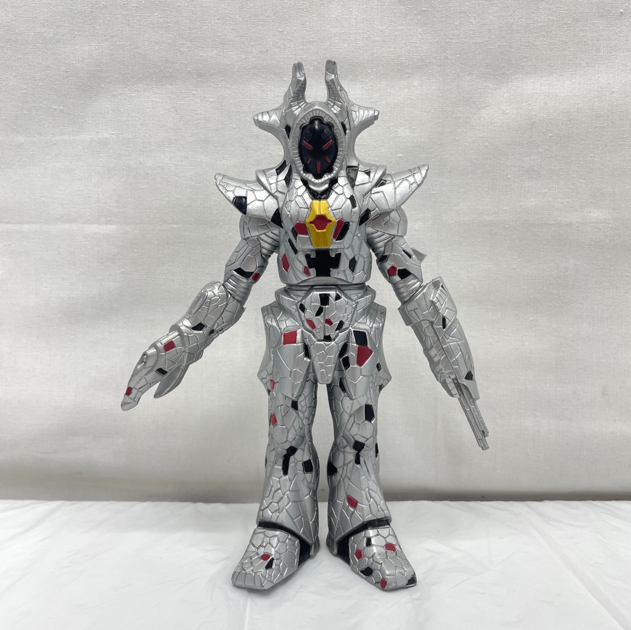 バンダイ ウルトラ怪獣シリーズ 18 電脳魔神 デスフェイサー 2000年製
