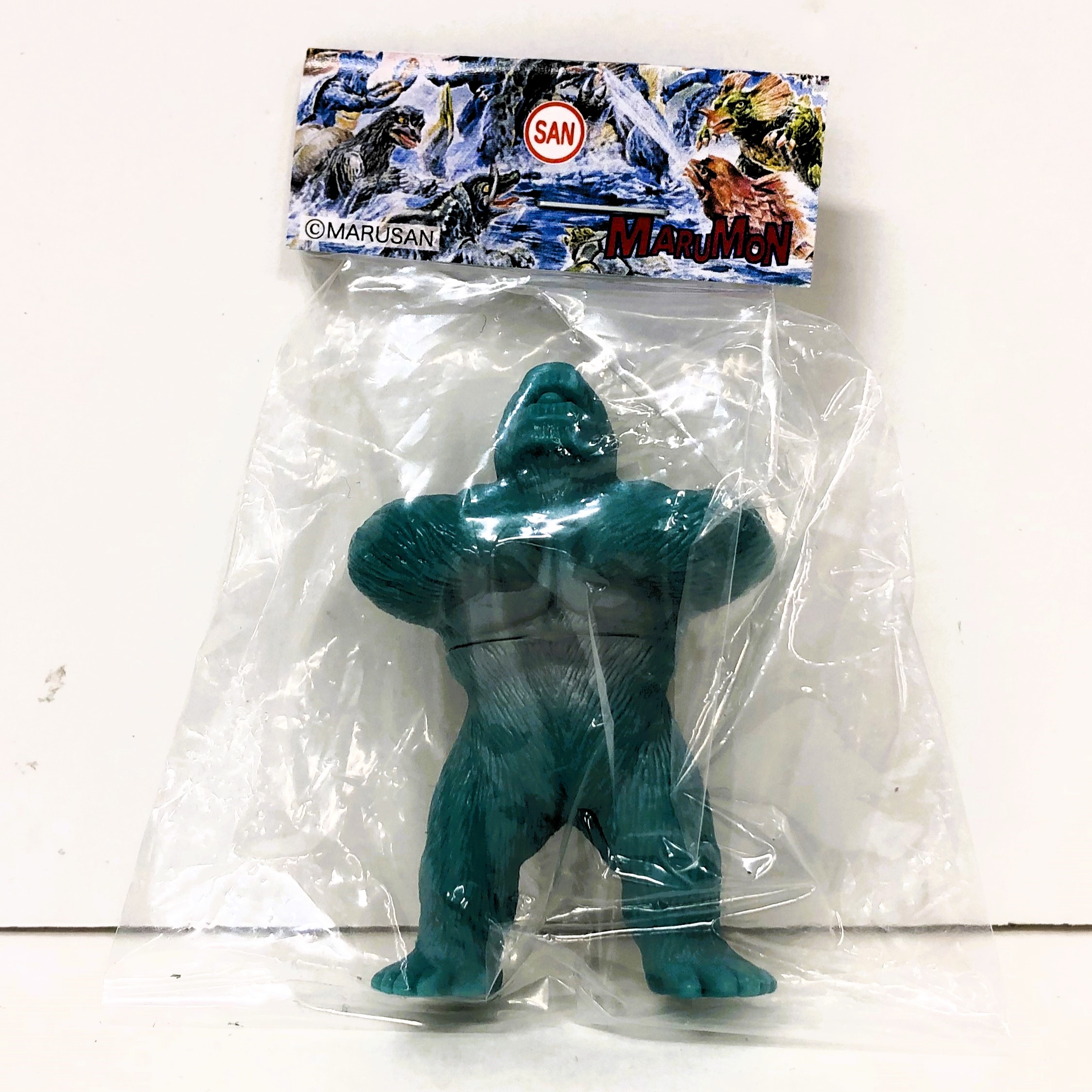 マルサン マルガチャ マルモン大図鑑60mm ジャイアントゴリラ 青緑 腹と背銀/赤目