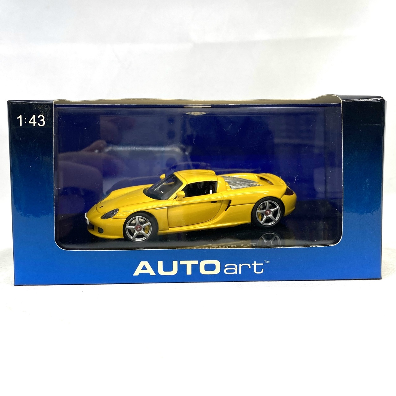 オートアート1/43 ポルシェ カレラGT (イエロー)