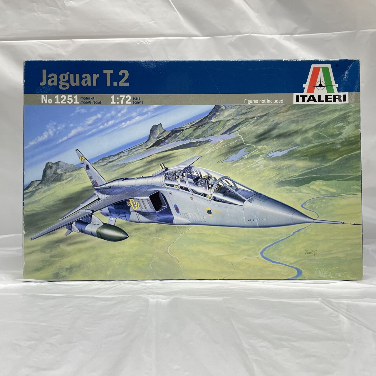 イタレリ 1/72 ジャギュア T.2