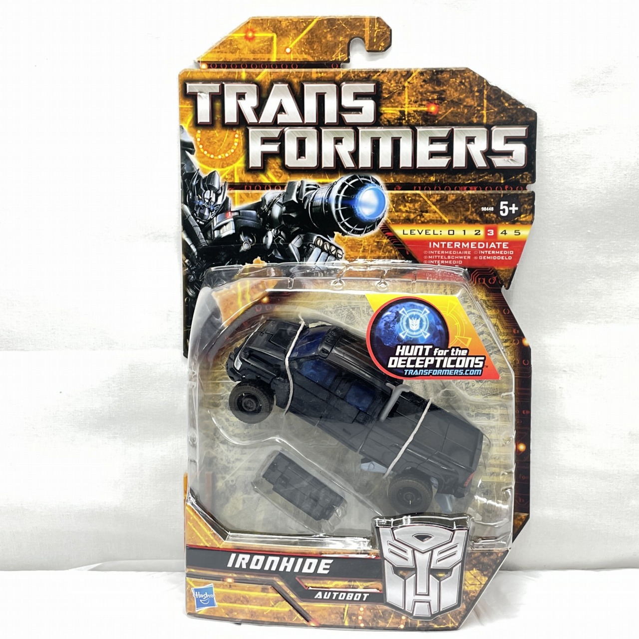 トランスフォーマー HUNT for the DECEPTICONS アイアンハイド