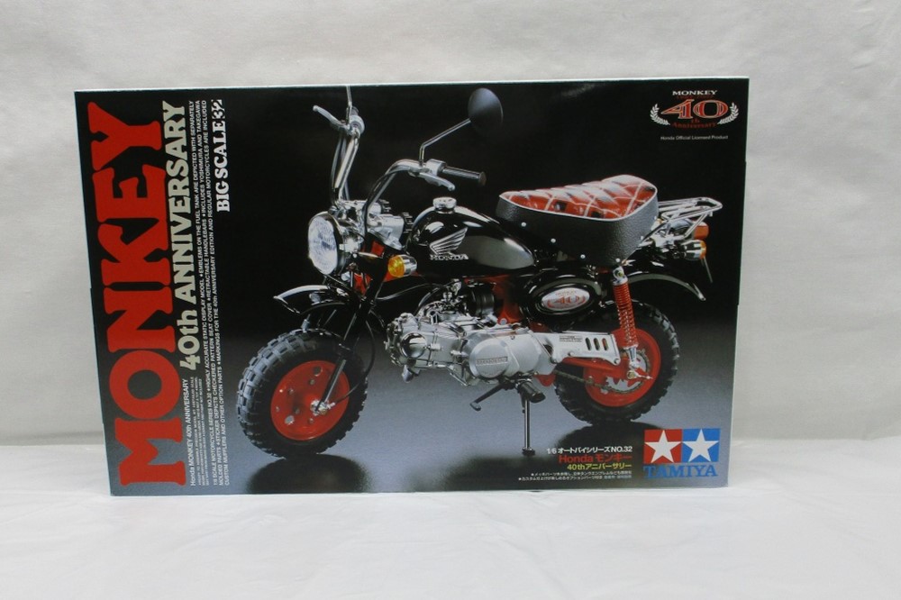 タミヤ 1/6 オートバイシリーズNo.32 ホンダ モンキー 40thアニバーサリー ディスプレイキット