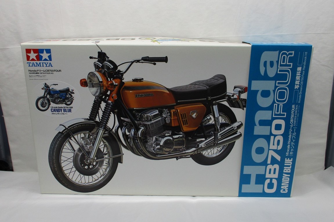 ⚫︎ タミヤ 1/6 HONDA ドリーム CB750 FOUR キャンディレッド