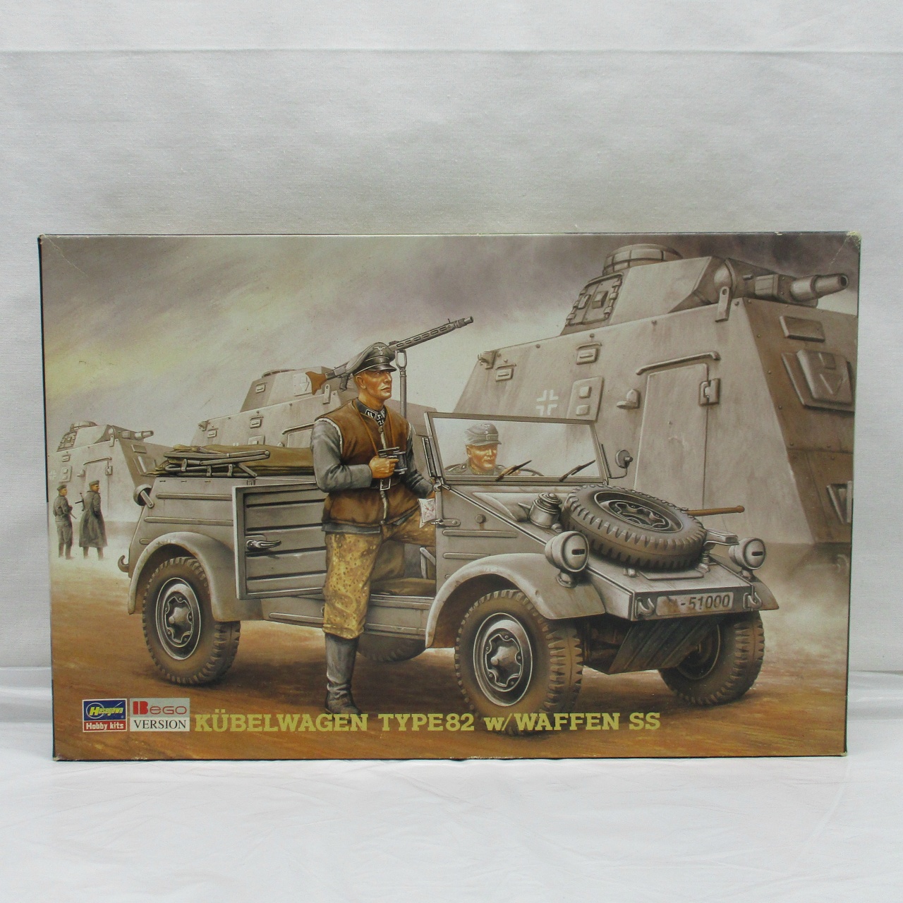ハセガワ 1/35 キューベルワーゲンタイプ82w/with フィギュア