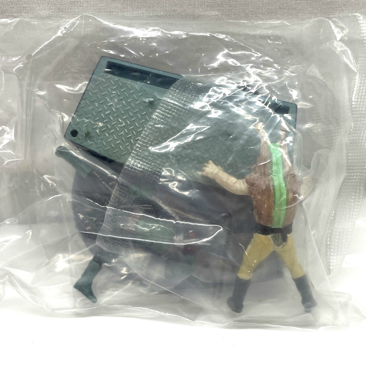 バンダイ 名鑑シリーズ ライダー怪人名鑑3 ～人喰い怪人編～　5.怪人ナメクジラのガス爆発作戦(仮面ライダー2号 対 ナメクジラ)