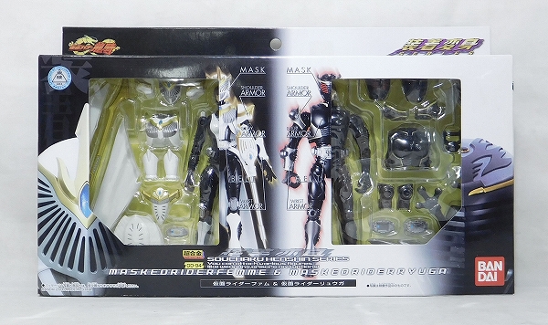 Souchaku Henshin Masked Rider Femme and Masked Rider Ryuga