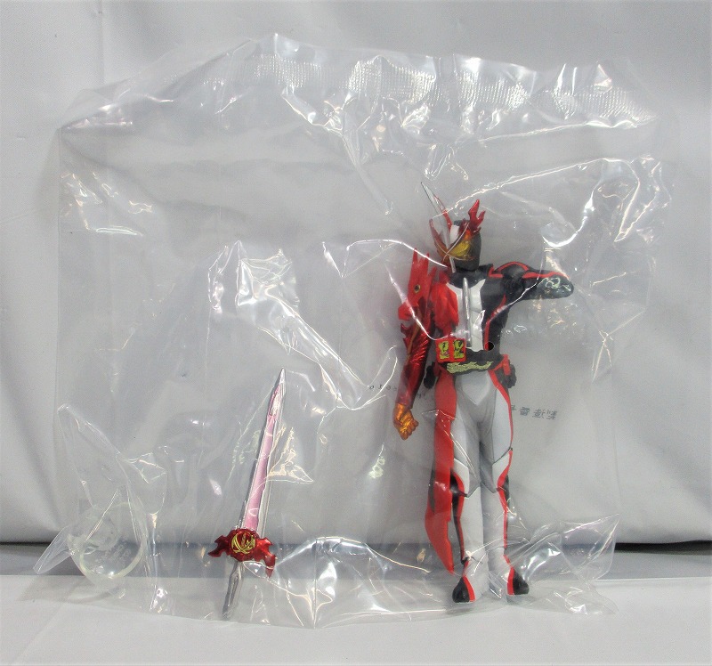一番くじ 仮面ライダーセイバー NO.01 feat.レジェンド仮面ライダー E賞 PALMLISE 4.仮面ライダーセイバー ブレイブドラゴン